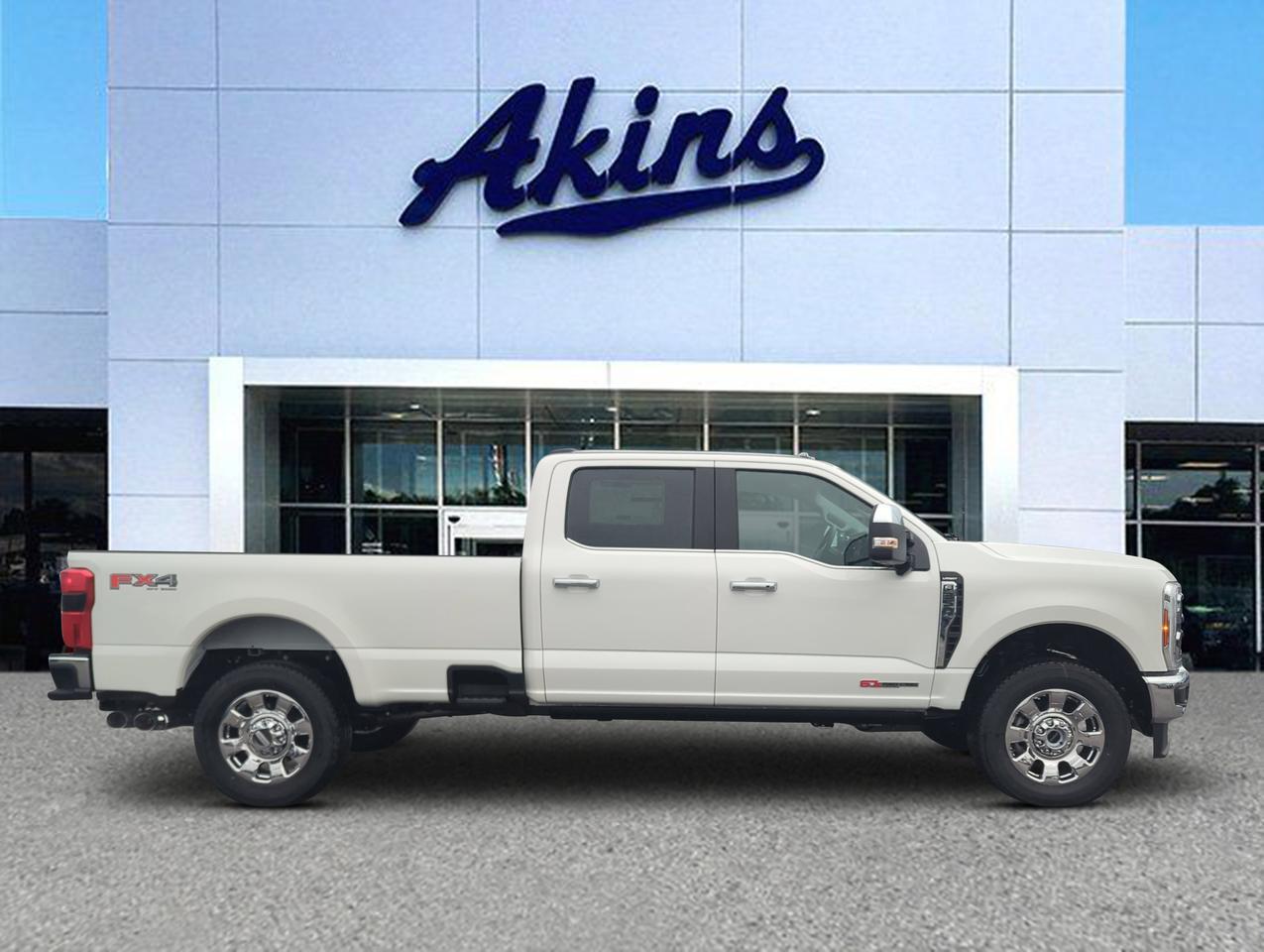2027 Ford Super Duty F-350 SRW Lariat