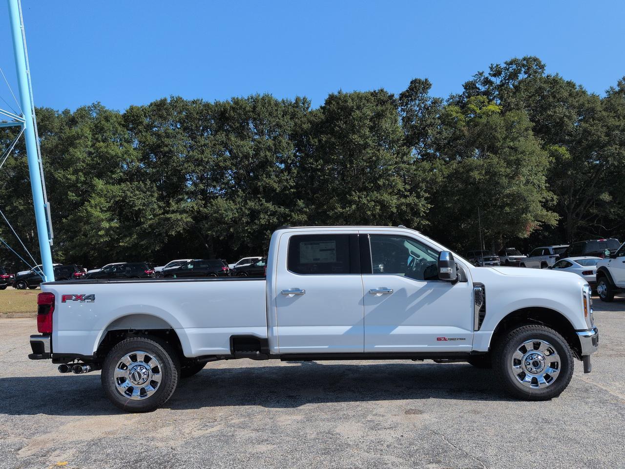 2027 Ford Super Duty F-350 SRW
