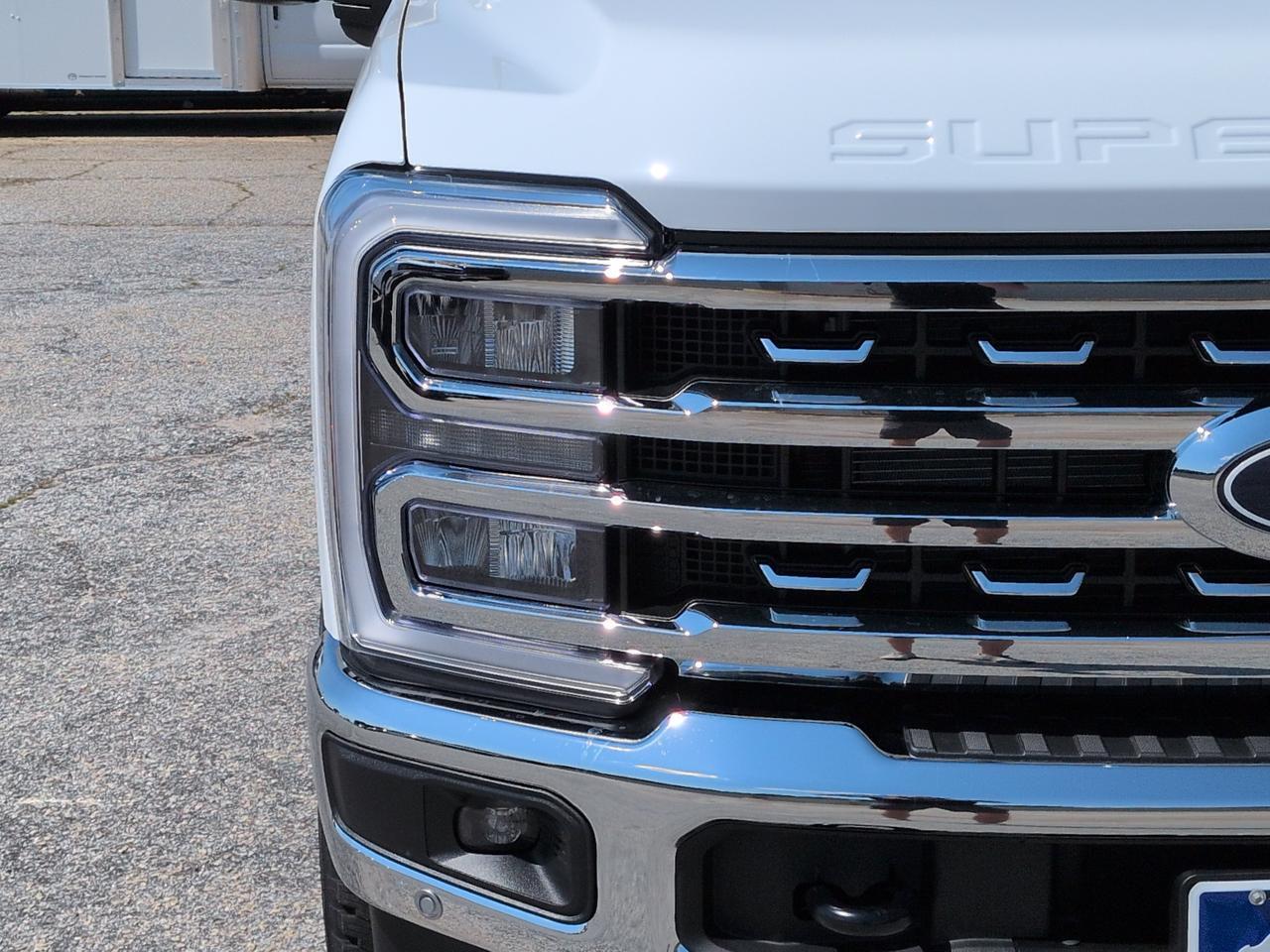 2027 Ford Super Duty F-350 SRW Lariat Winder GA