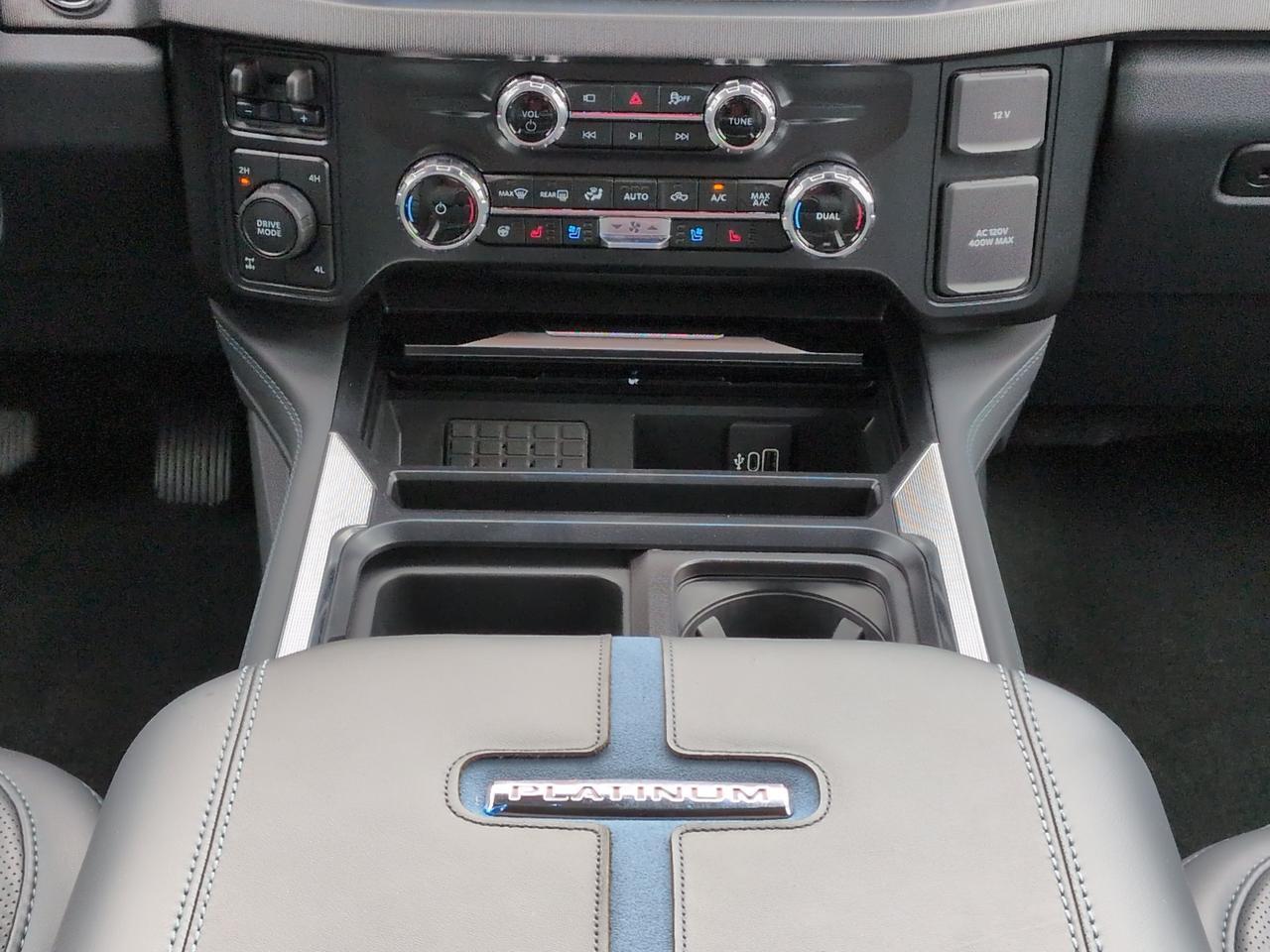 2027 Ford Super Duty F-350 SRW Platinum Appleton WI