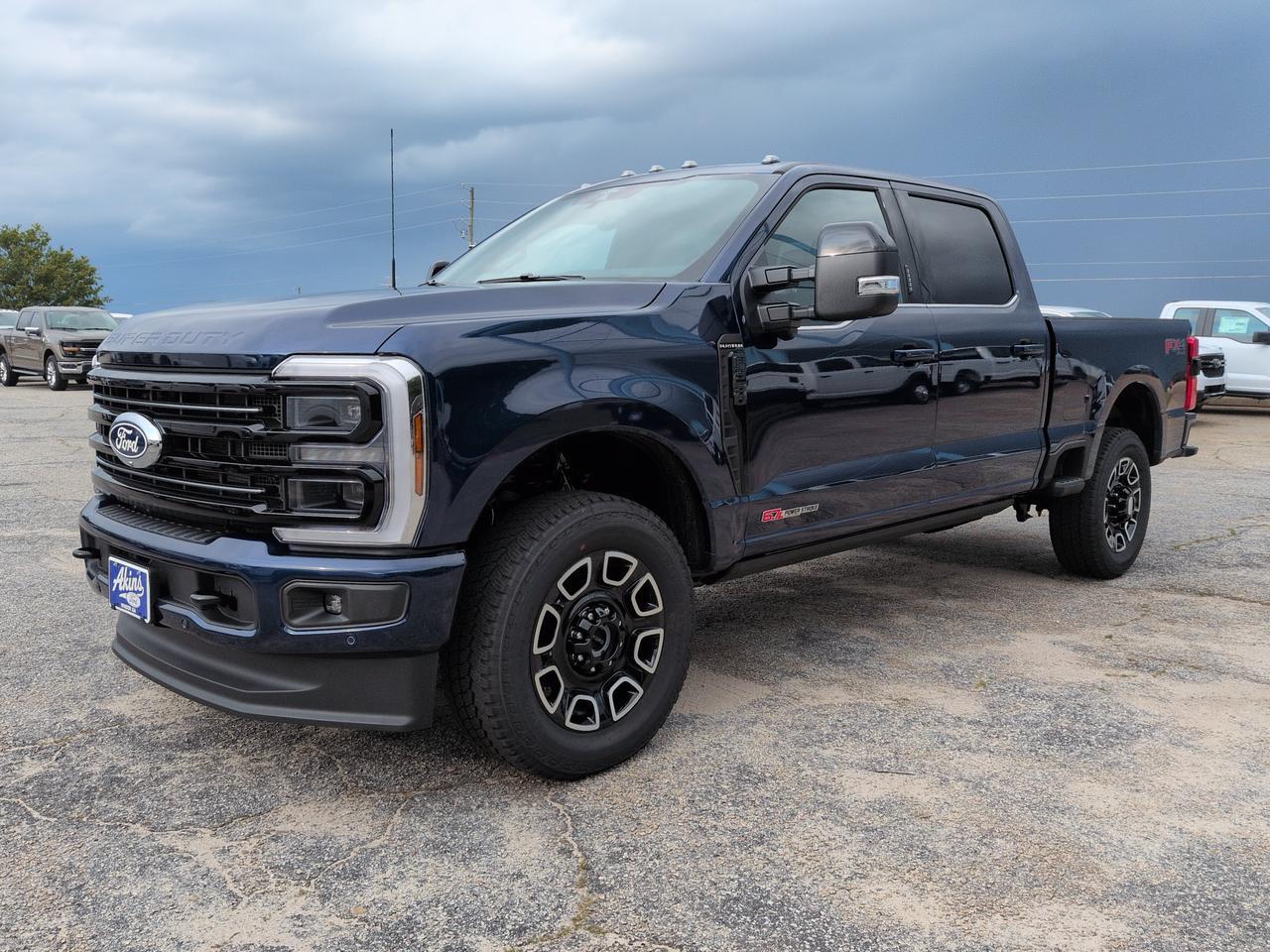 2027 Ford Super Duty F-350 SRW Platinum Appleton WI