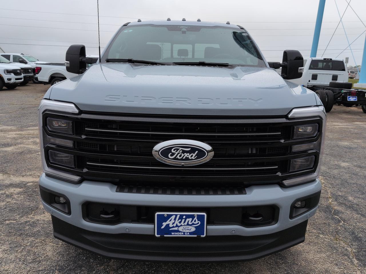 2027 Ford Super Duty F-350 SRW Platinum Appleton WI