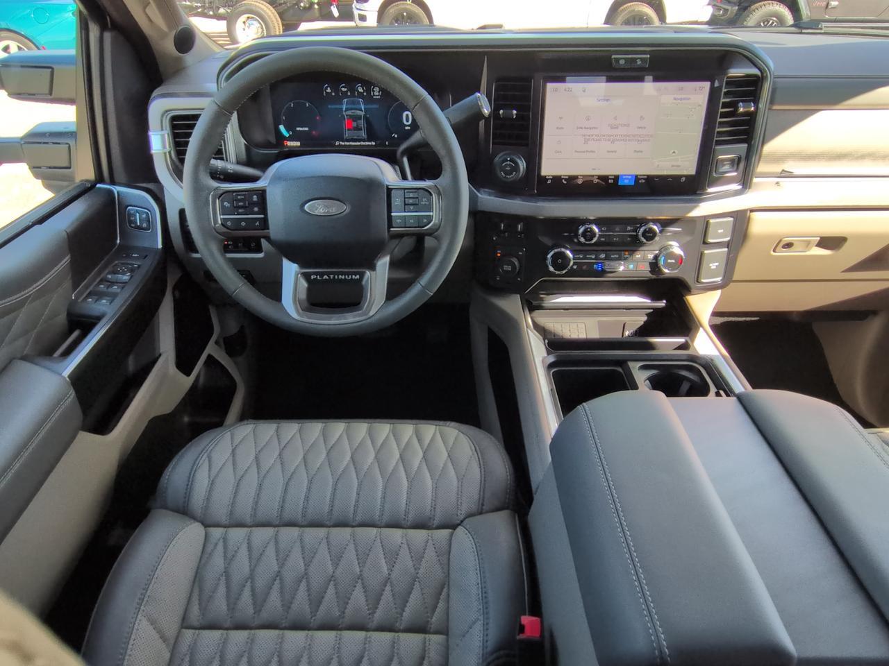 2027 Ford Super Duty F-350 SRW Platinum Plus Appleton WI