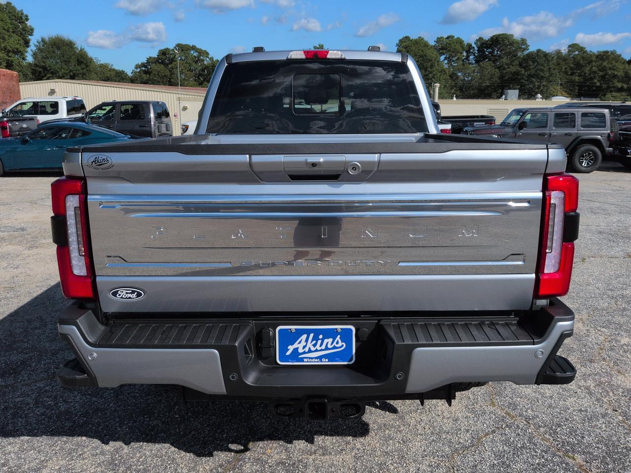 2027 Ford Super Duty F-350 SRW Platinum Plus Appleton WI