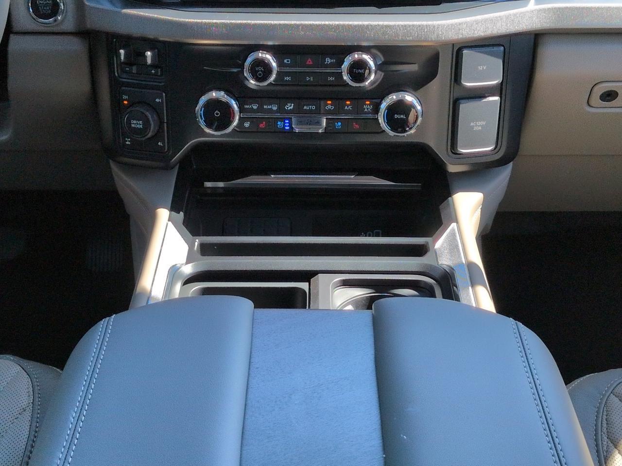 2027 Ford Super Duty F-350 SRW Platinum Plus Appleton WI