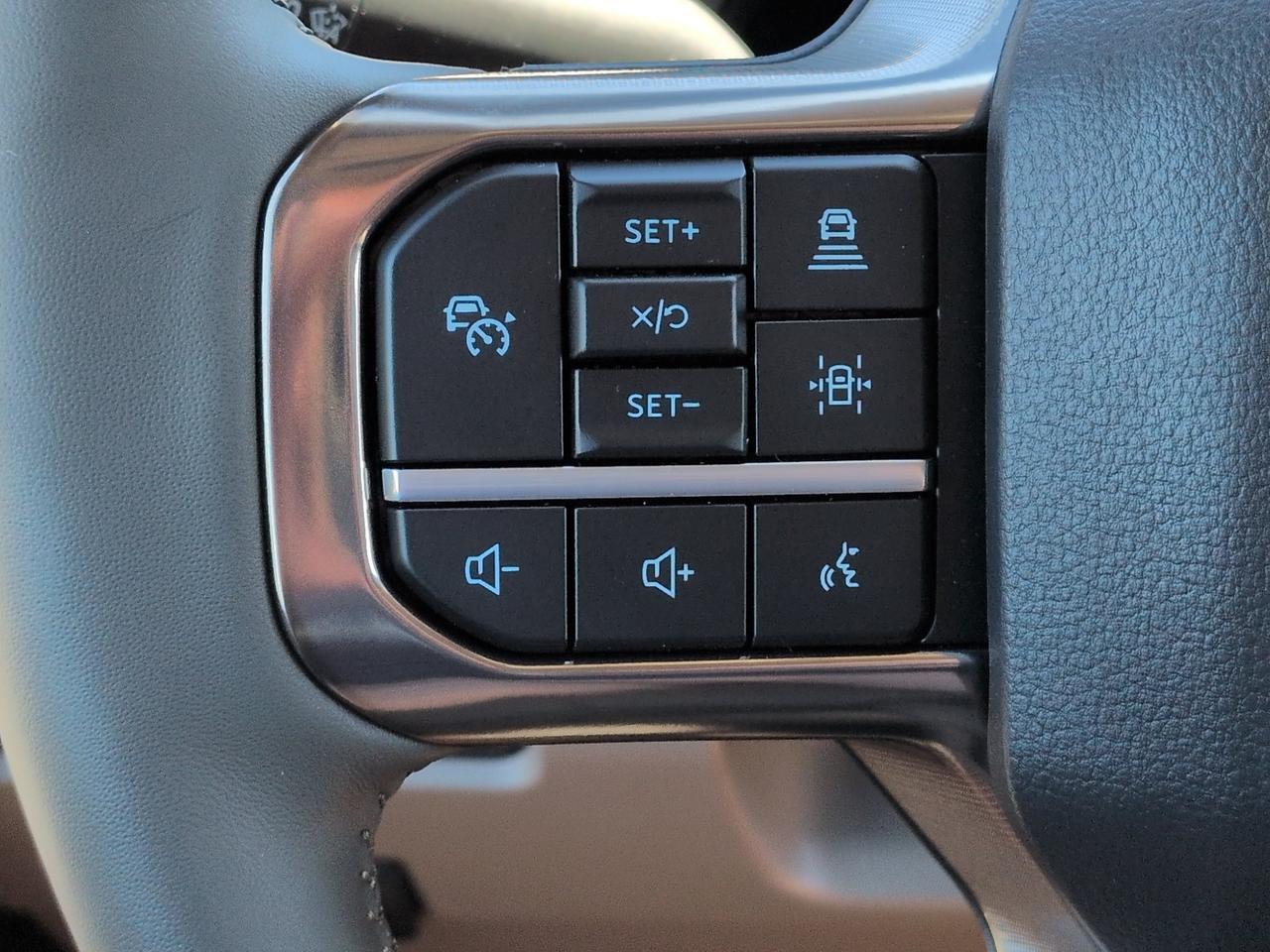 2027 Ford Super Duty F-350 SRW Platinum Plus Appleton WI