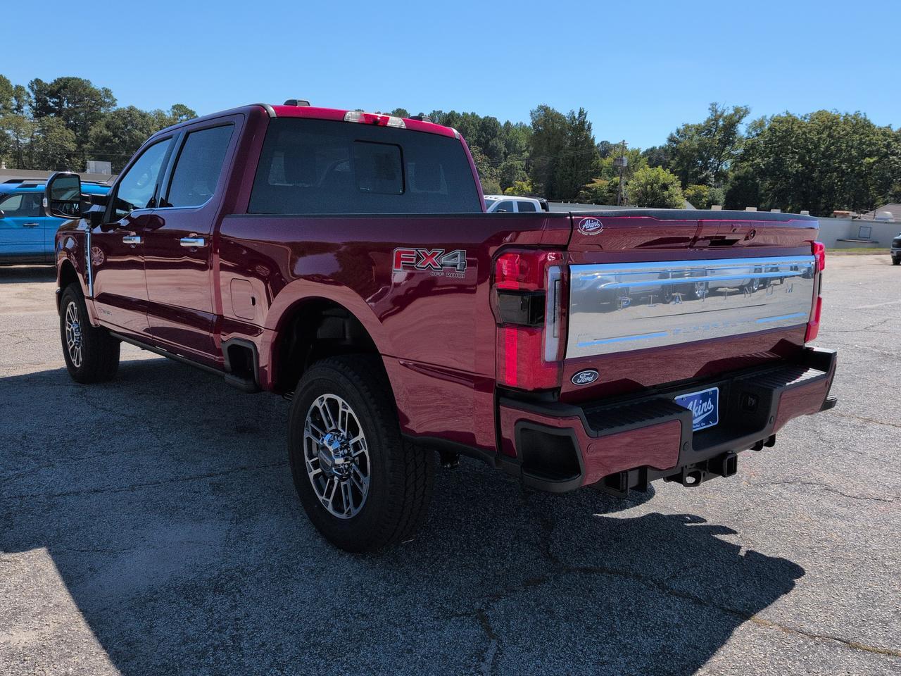2027 Ford Super Duty F-350 SRW Platinum Plus Appleton WI