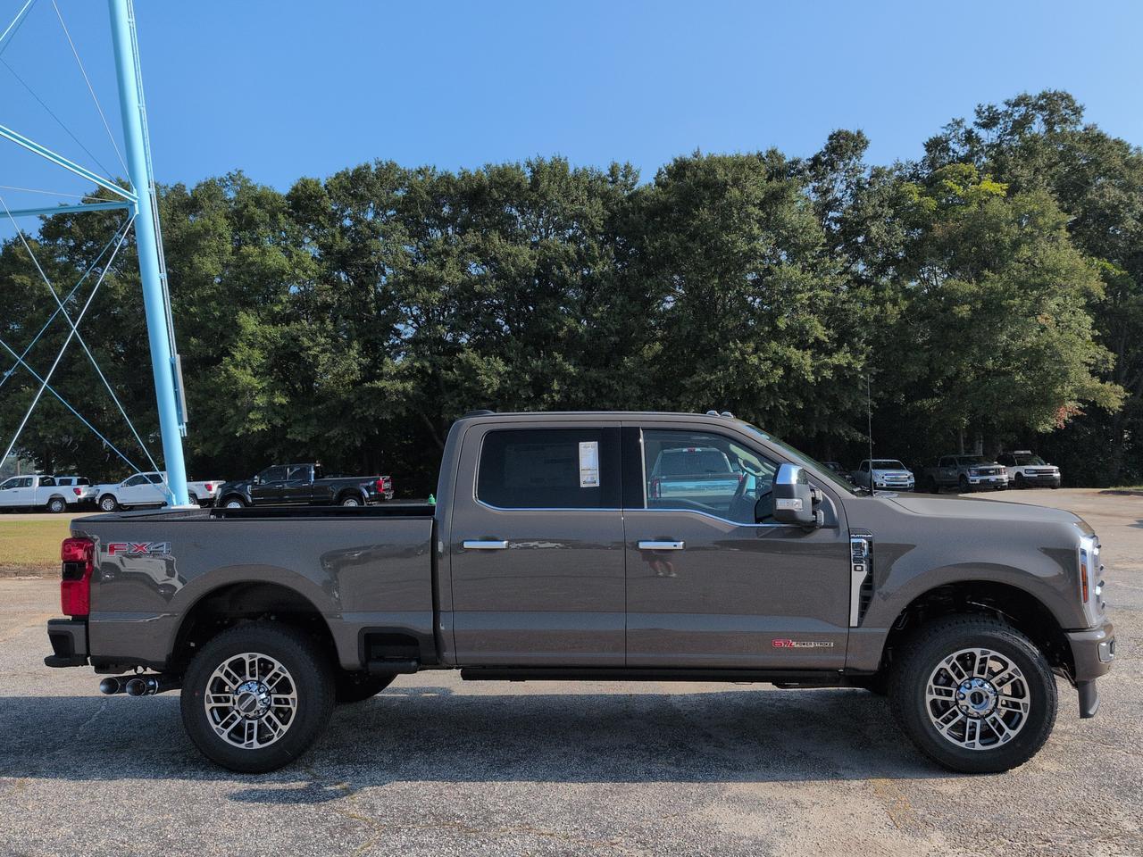 2027 Ford Super Duty F-350 SRW