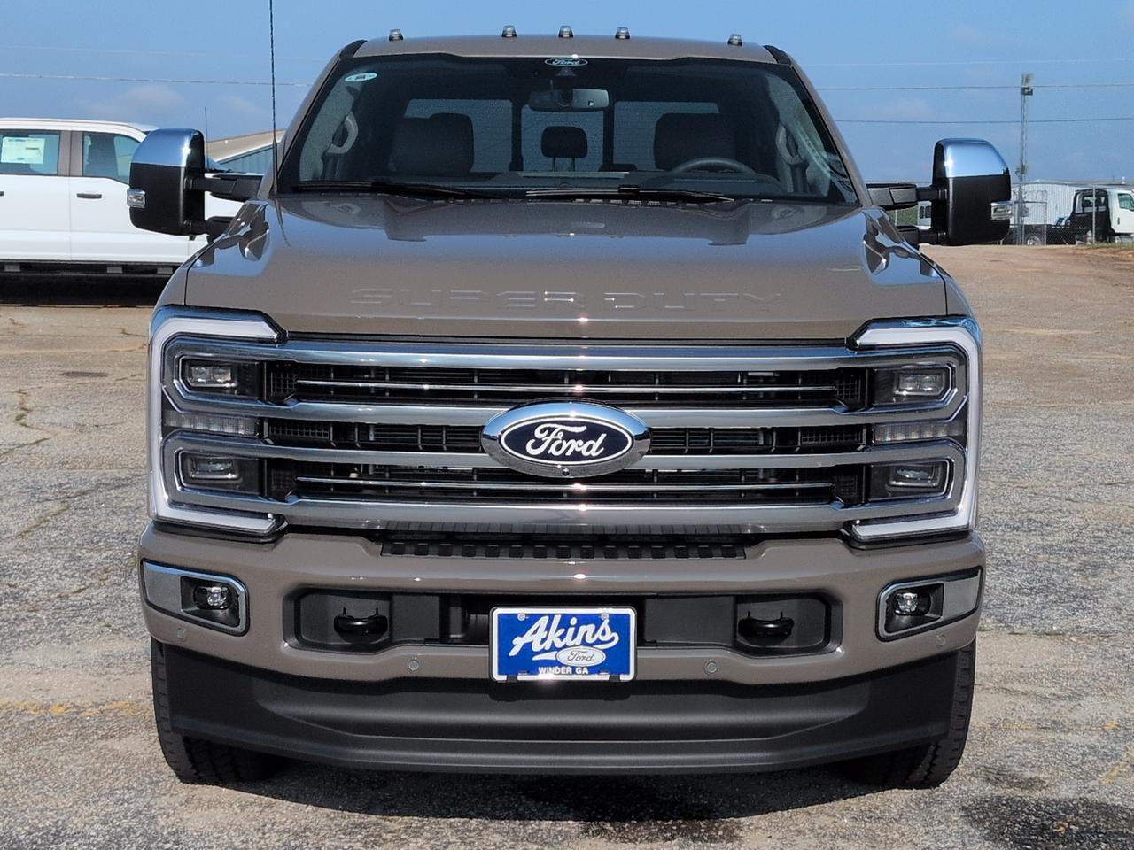 2027 Ford Super Duty F-350 SRW Platinum Plus Winder GA