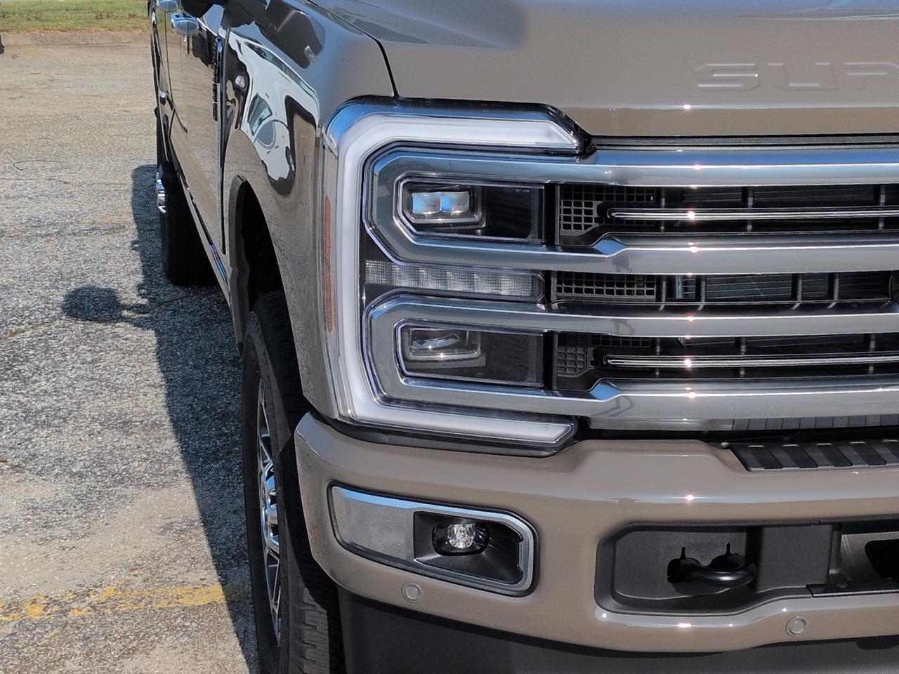 2027 Ford Super Duty F-350 SRW Platinum Plus Winder GA