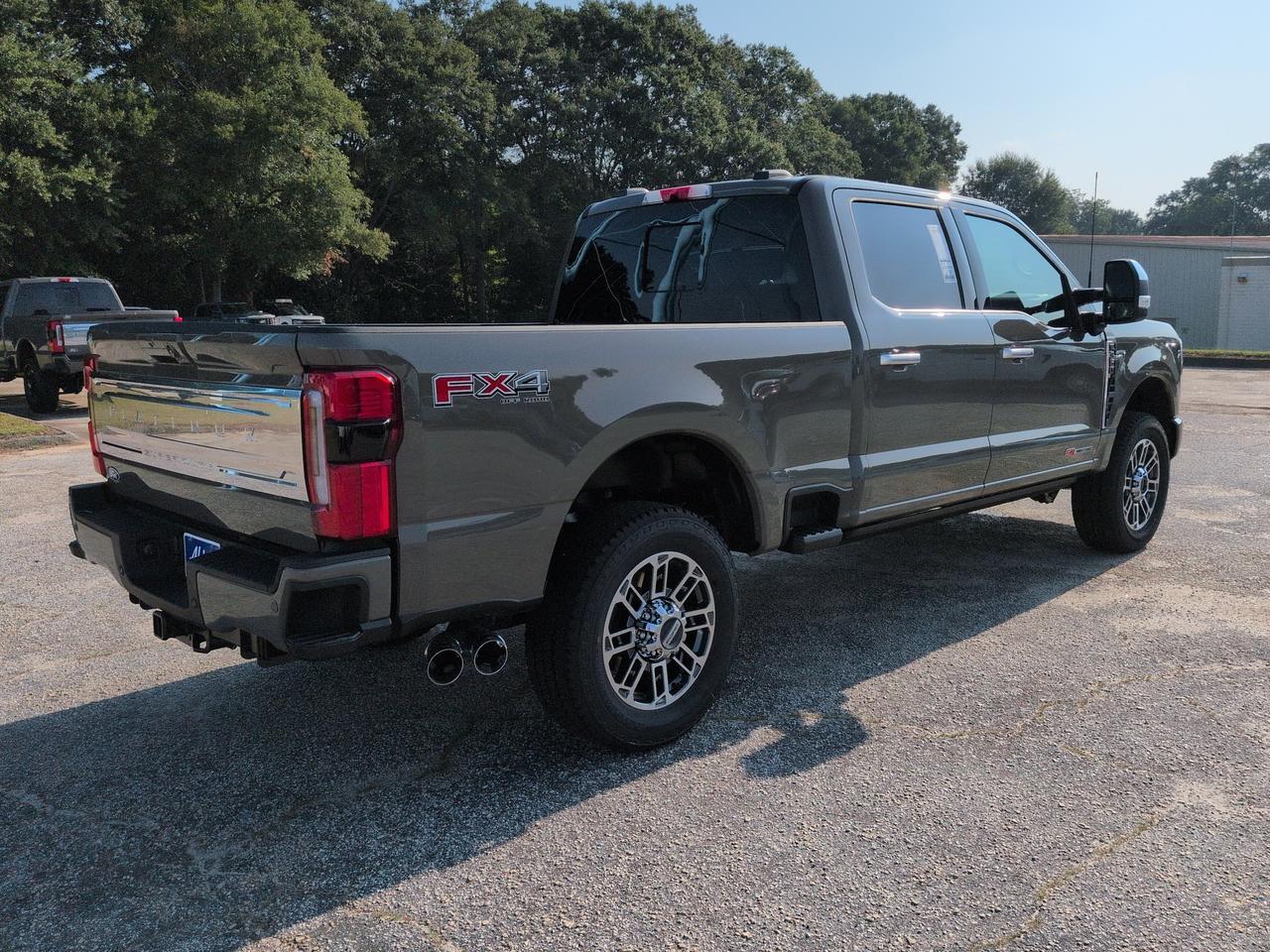 2027 Ford Super Duty F-350 SRW Platinum Plus Winder GA