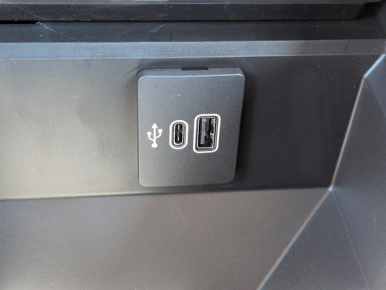 2027 Ford Super Duty F-350 SRW Platinum Plus Winder GA