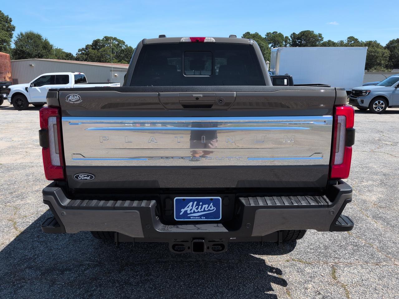 2027 Ford Super Duty F-350 SRW Platinum Plus Winder GA