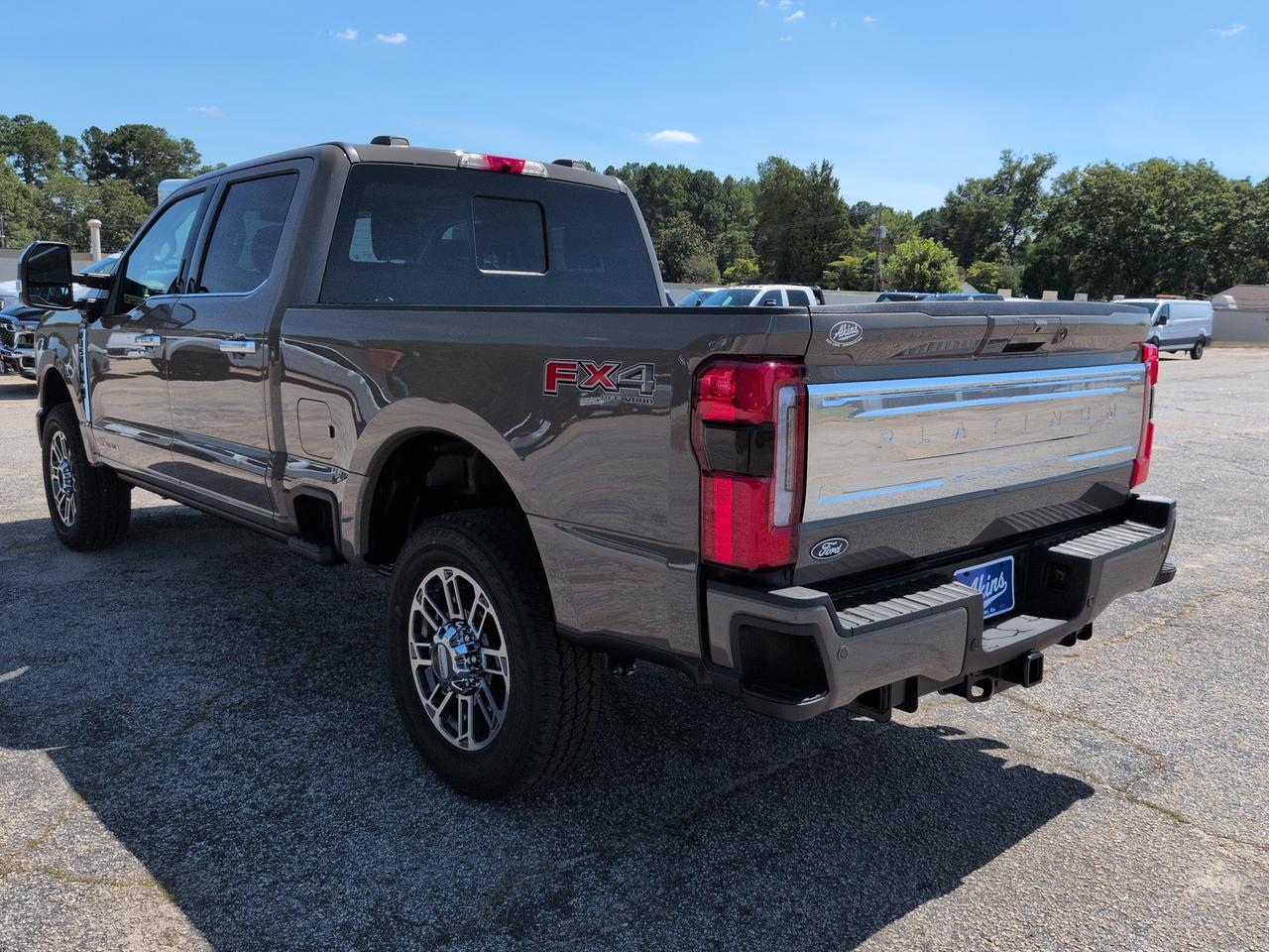2027 Ford Super Duty F-350 SRW Platinum Plus Winder GA