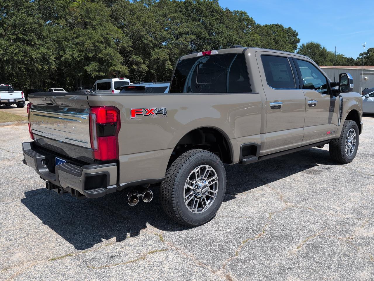 2027 Ford Super Duty F-350 SRW Platinum Plus Winder GA