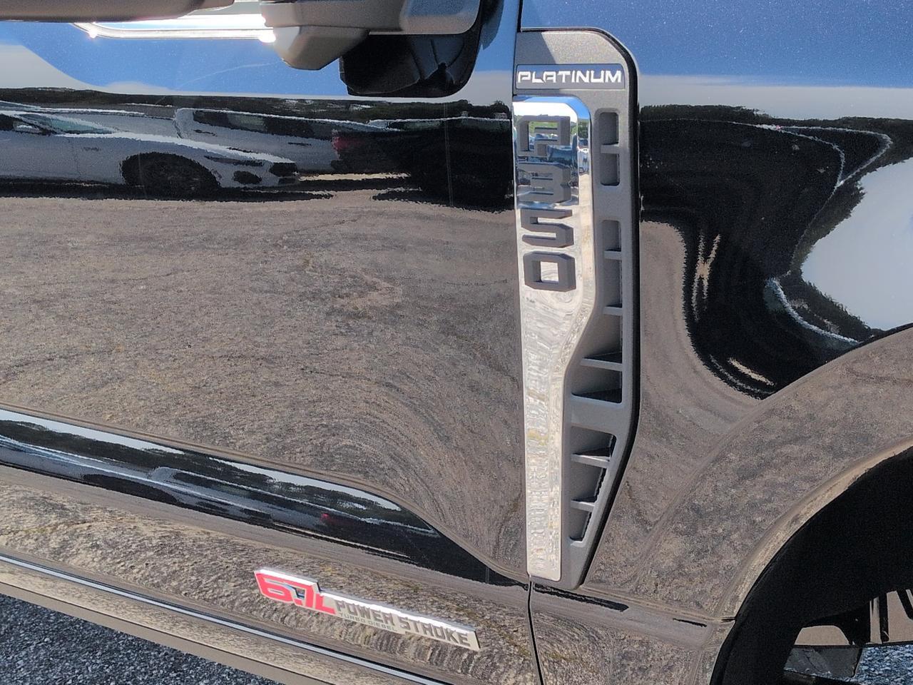2027 Ford Super Duty F-350 SRW Platinum Plus Winder GA