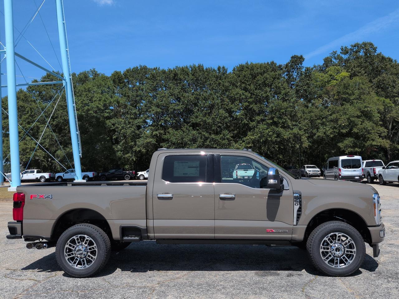2027 Ford Super Duty F-350 SRW