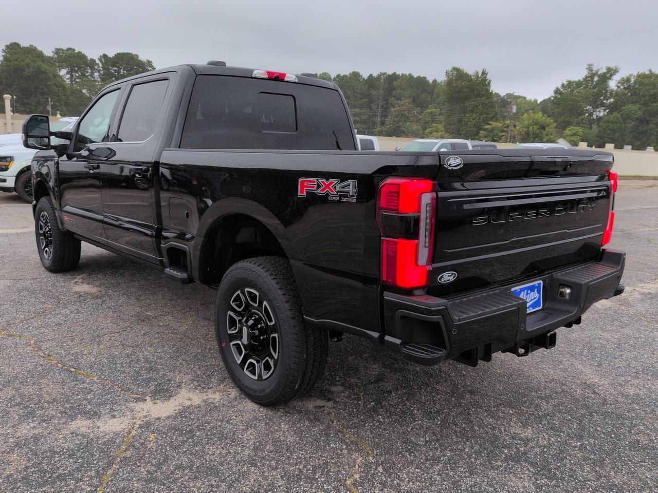 2027 Ford Super Duty F-350 SRW Platinum Winder GA