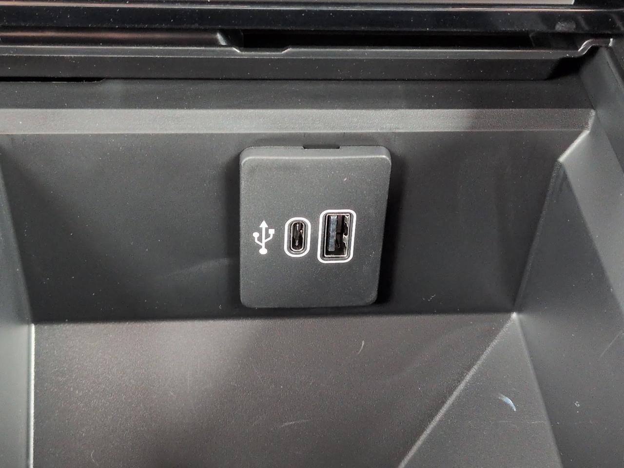 2027 Ford Super Duty F-350 SRW Platinum Winder GA