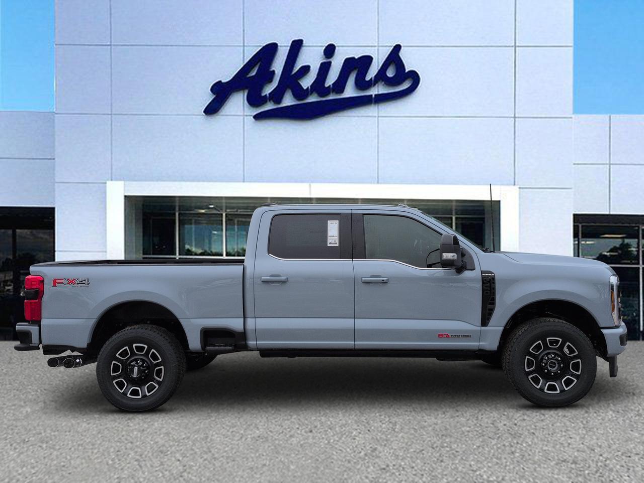 2027 Ford Super Duty F-350 SRW Platinum