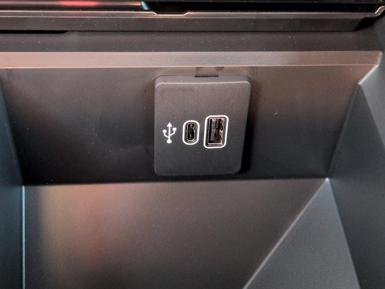 2027 Ford Super Duty F-350 SRW Platinum Winder GA