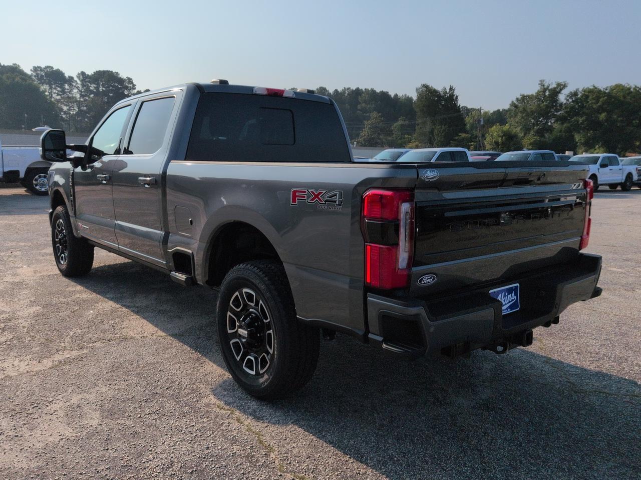 2027 Ford Super Duty F-350 SRW Platinum Winder GA
