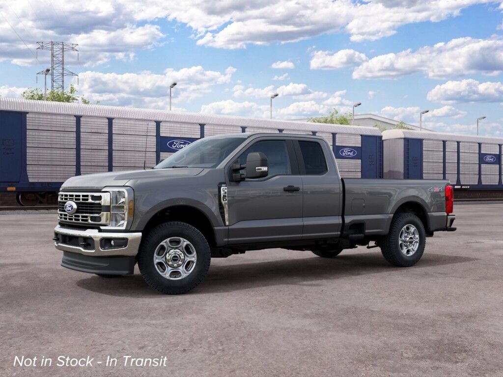 2027 Ford Super Duty F-350 SRW XL