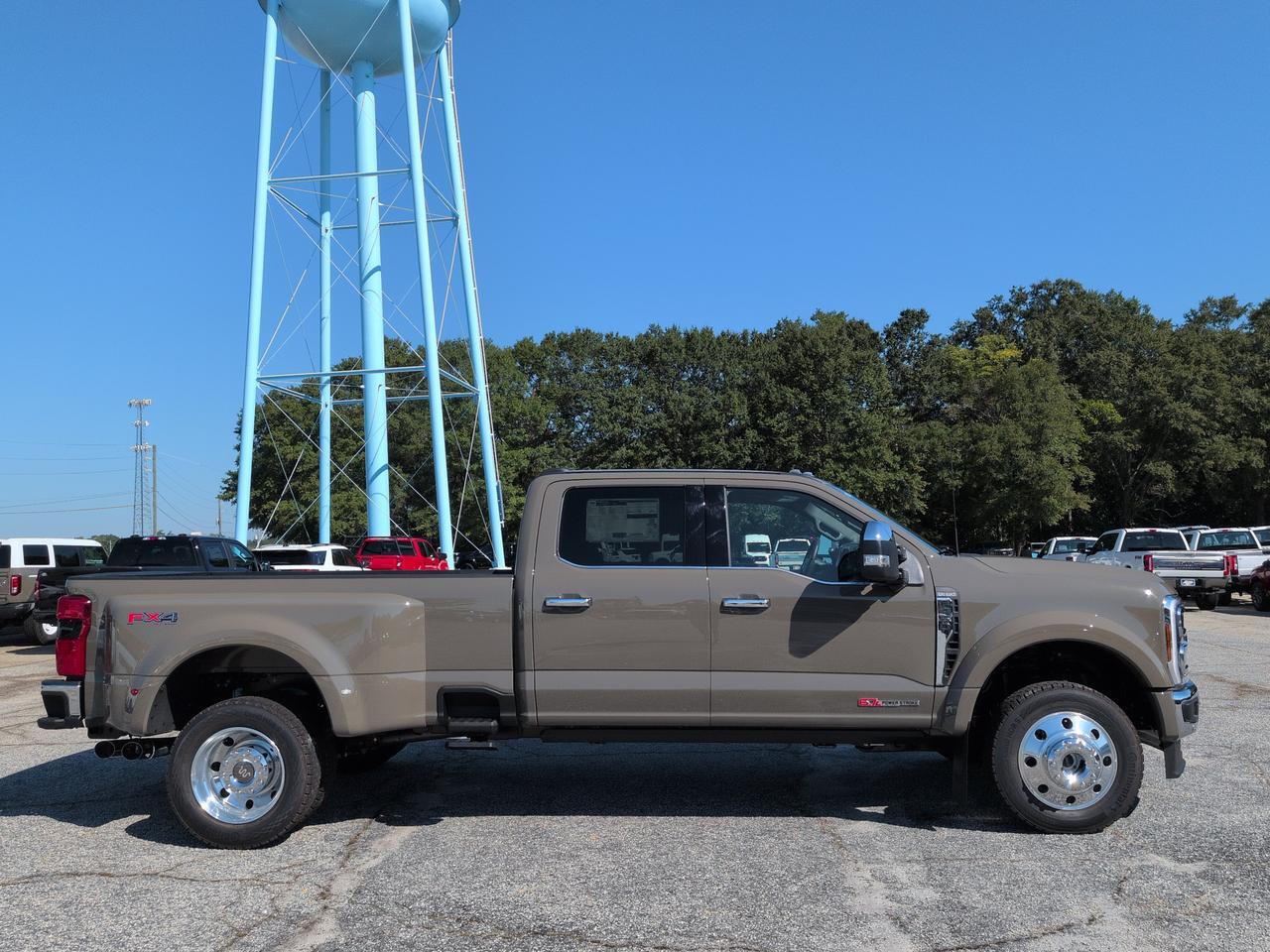 2027 Ford Super Duty F-450 DRW King Ranch Winder GA