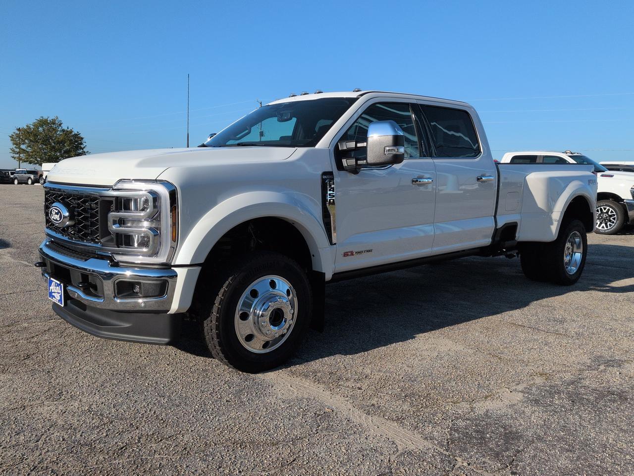 2027 Ford Super Duty F-450 DRW King Ranch Winder GA