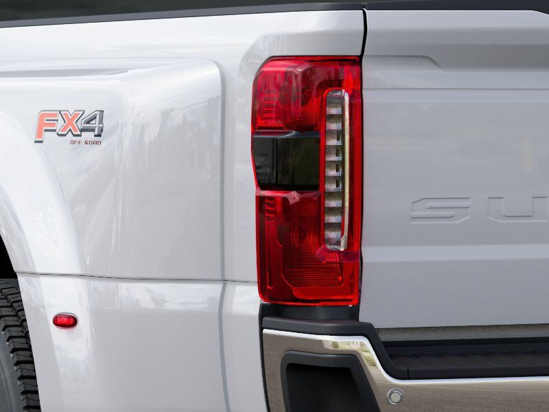 2027 Ford Super Duty F-450 DRW LARIAT Winder GA