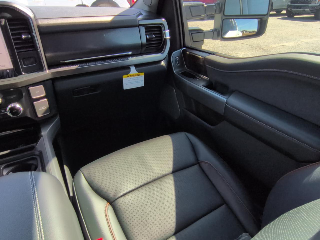 2027 Ford Super Duty F-450 DRW LARIAT Winder GA