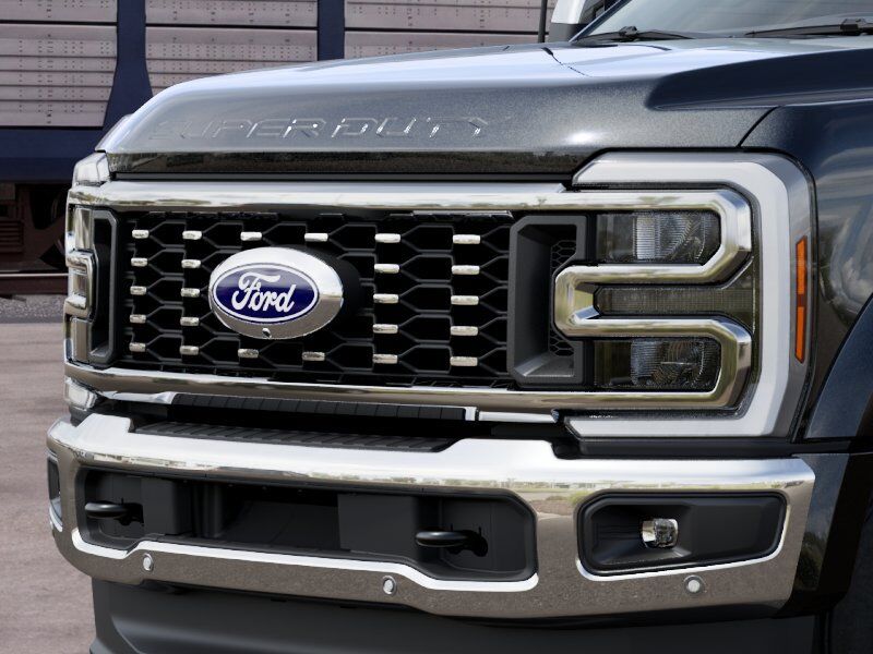 2027 Ford Super Duty F-450 DRW LARIAT Winder GA