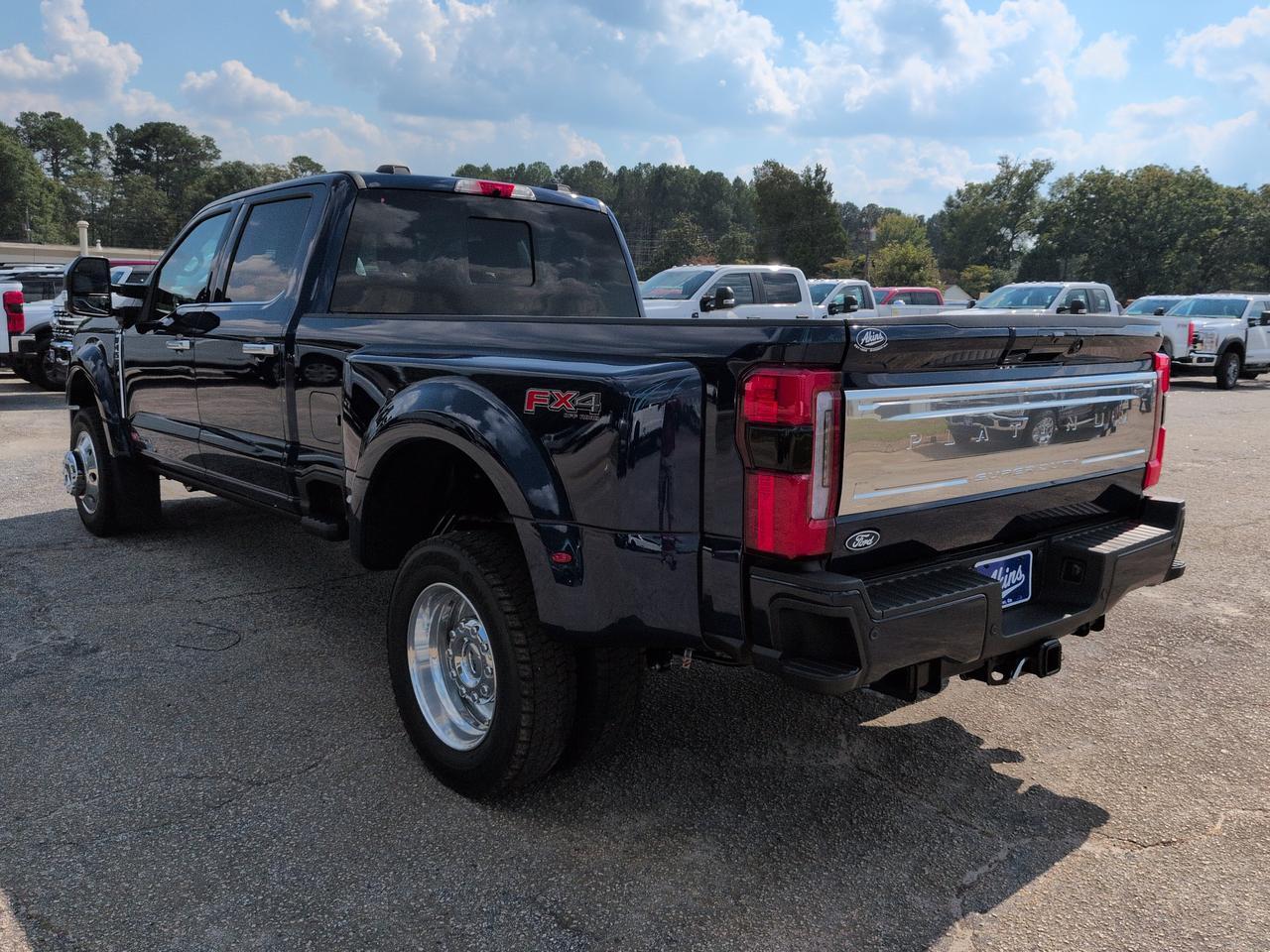 2027 Ford Super Duty F-450 DRW Platinum Plus Appleton WI