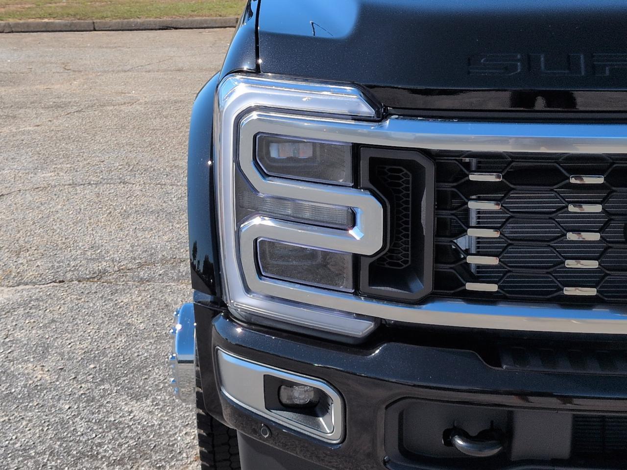 2027 Ford Super Duty F-450 DRW Platinum Plus Winder GA