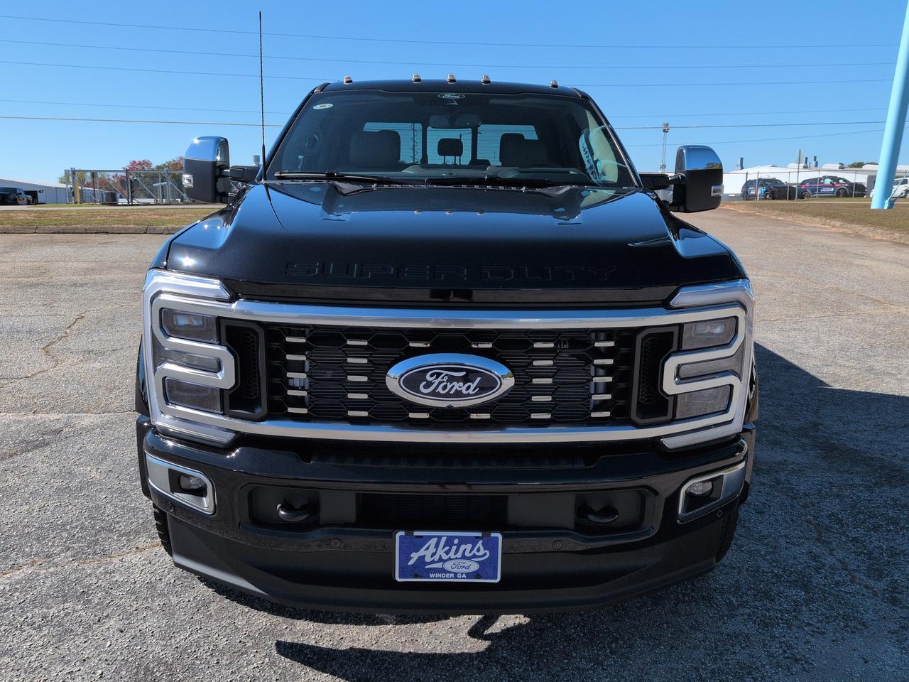 2027 Ford Super Duty F-450 DRW Platinum Plus Winder GA