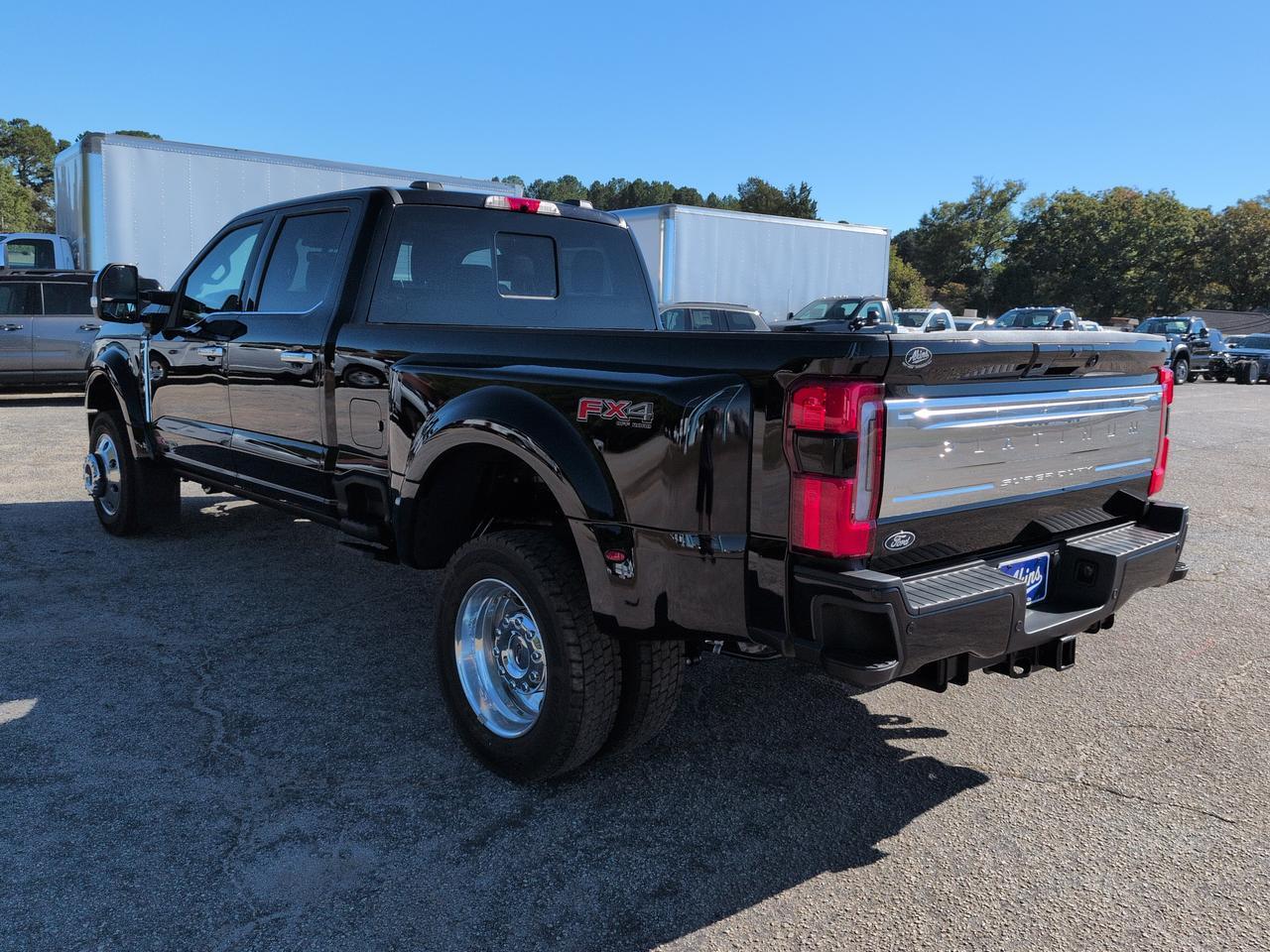 2027 Ford Super Duty F-450 DRW Platinum Plus Winder GA