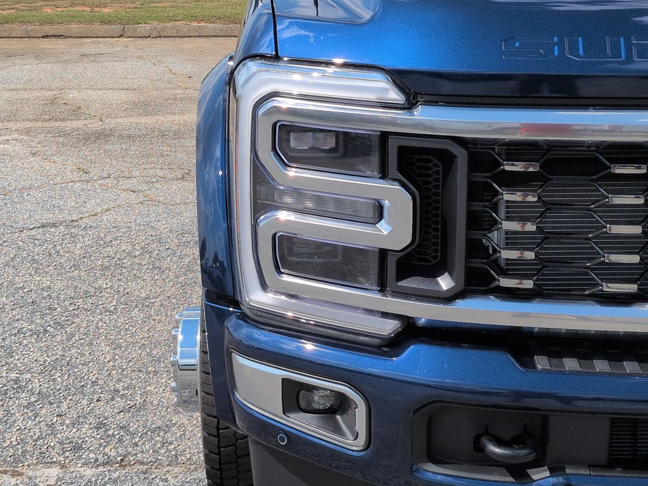 2027 Ford Super Duty F-450 DRW Platinum Plus Winder GA