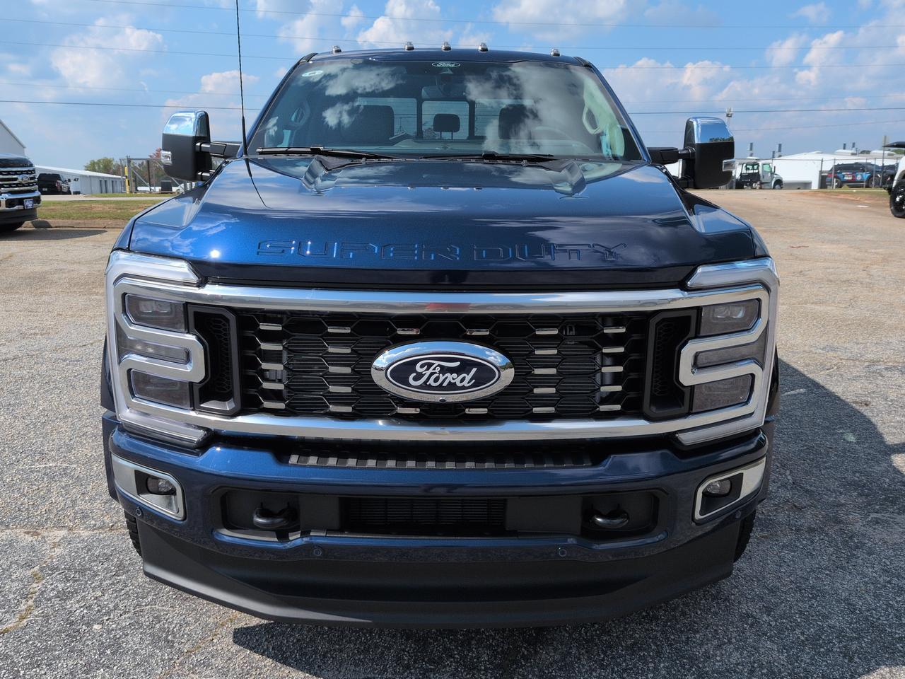 2027 Ford Super Duty F-450 DRW Platinum Plus Winder GA
