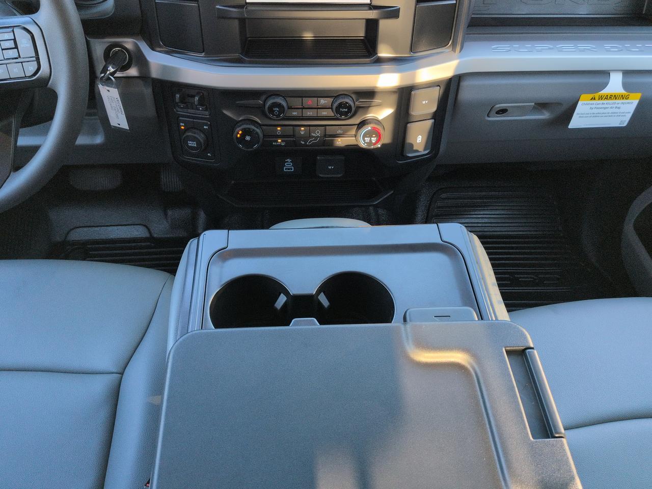 2027 Ford Super Duty F-450 DRW XL Appleton WI