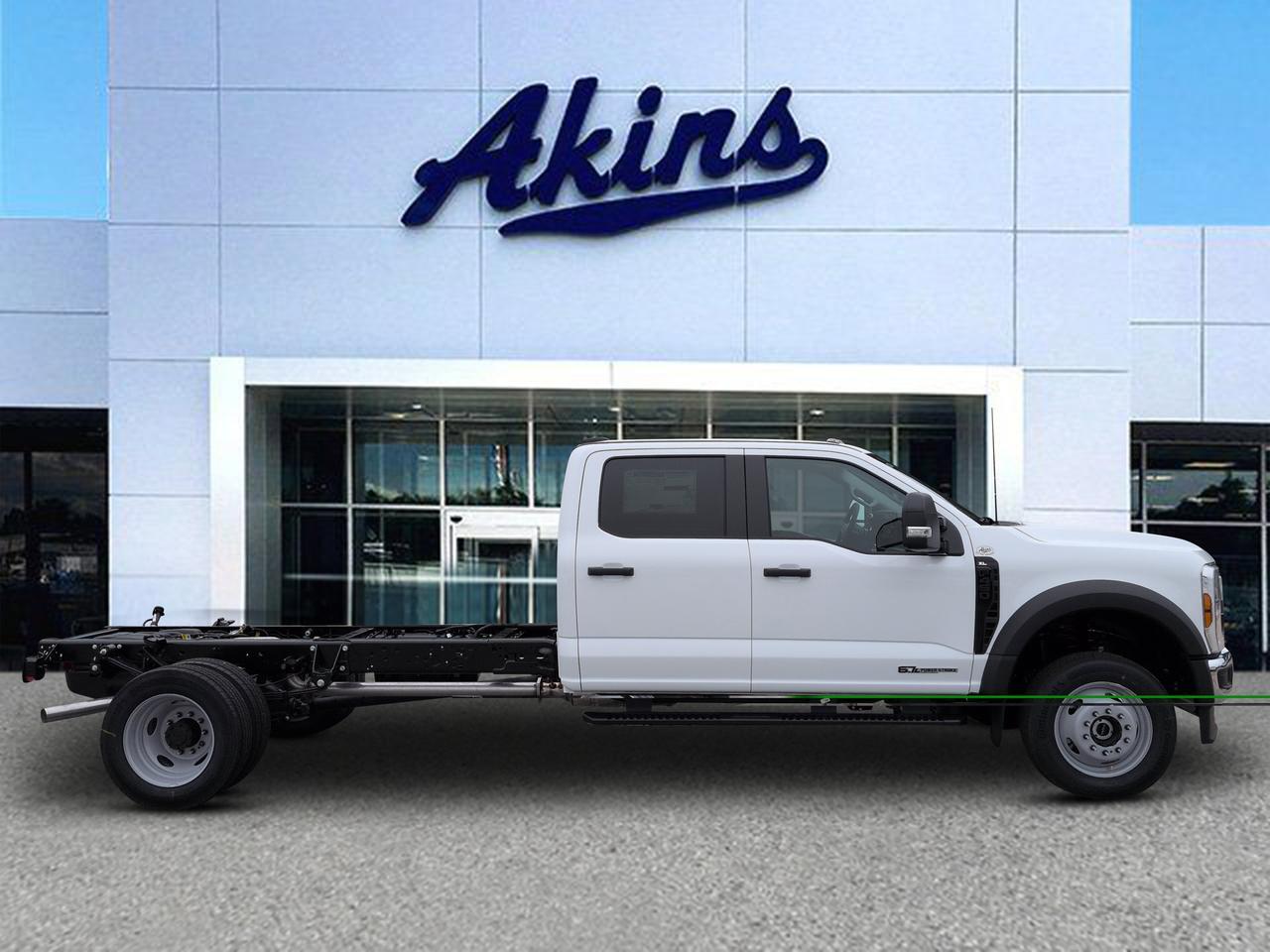 2027 Ford Super Duty F-450 DRW