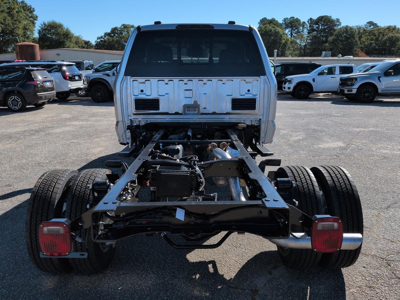 2027 Ford Super Duty F-450 DRW XL Winder GA