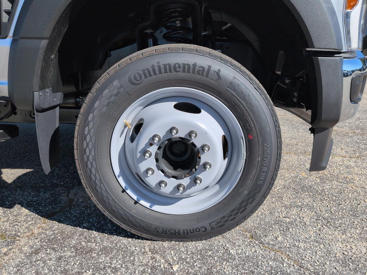 2027 Ford Super Duty F-450 DRW XL Winder GA