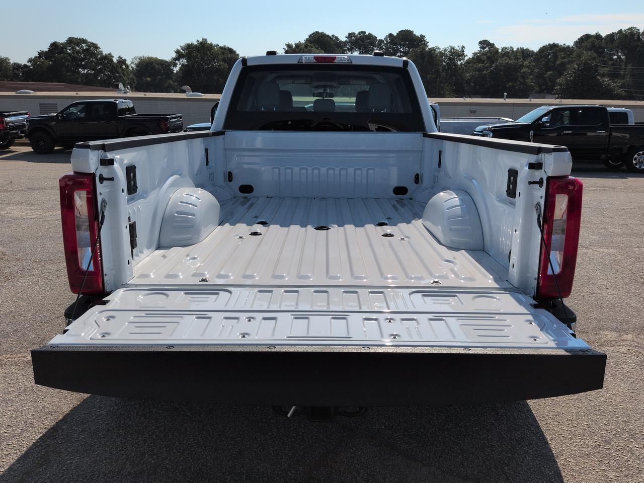2027 Ford Super Duty F-450 DRW XL Winder GA