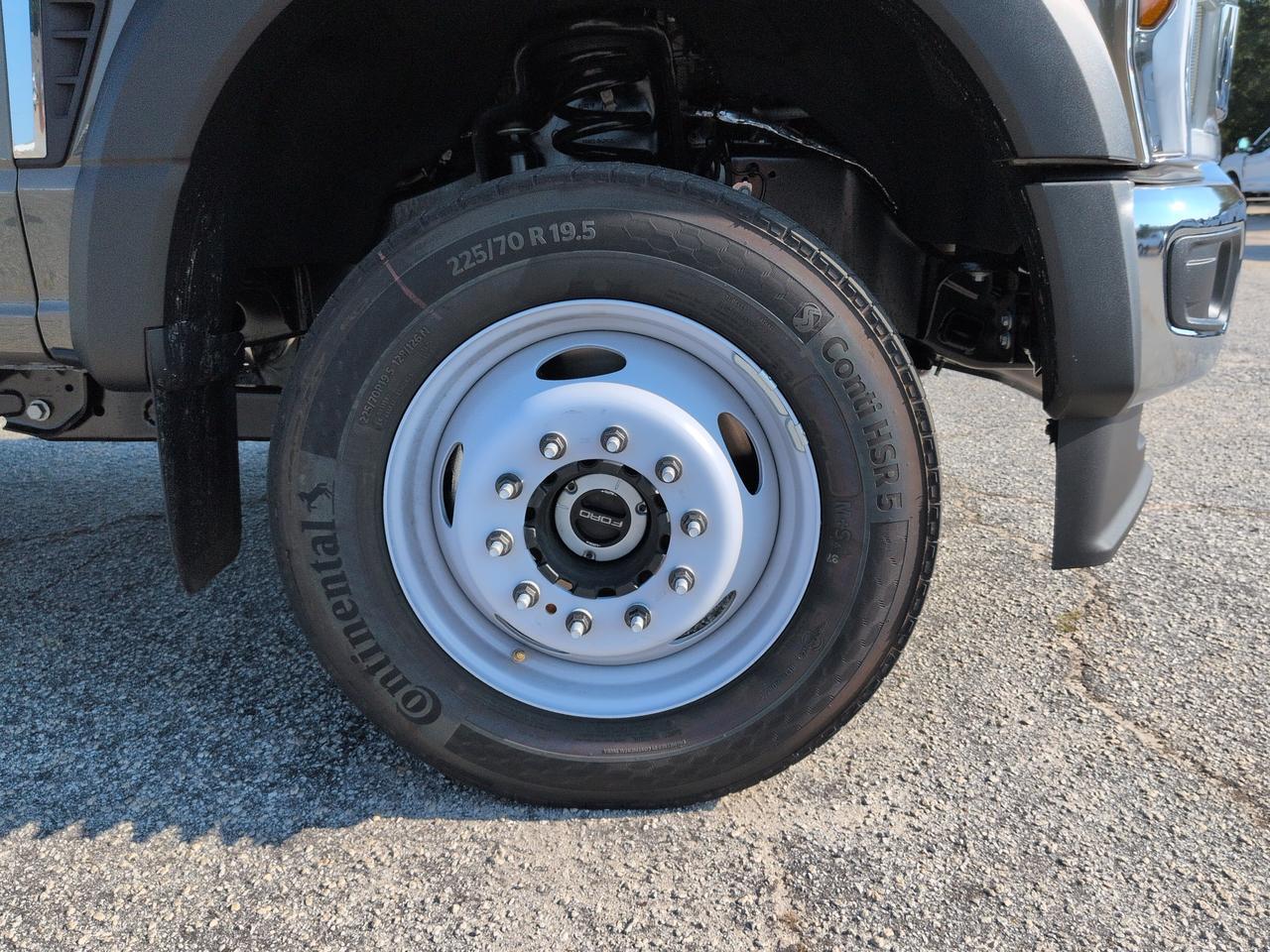 2027 Ford Super Duty F-450 DRW XLT Appleton WI