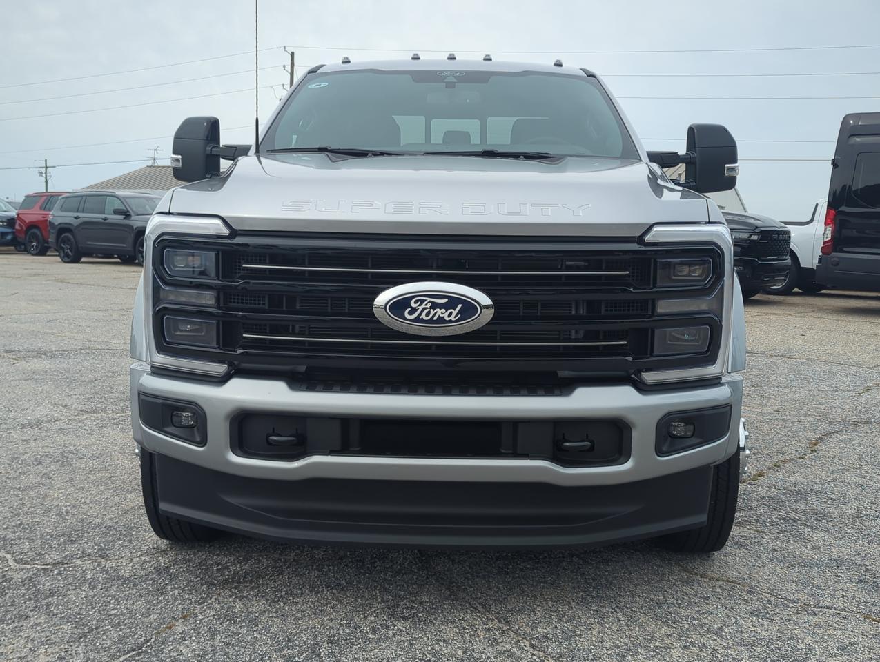 2027 Ford Super Duty F-550 DRW Base Appleton WI