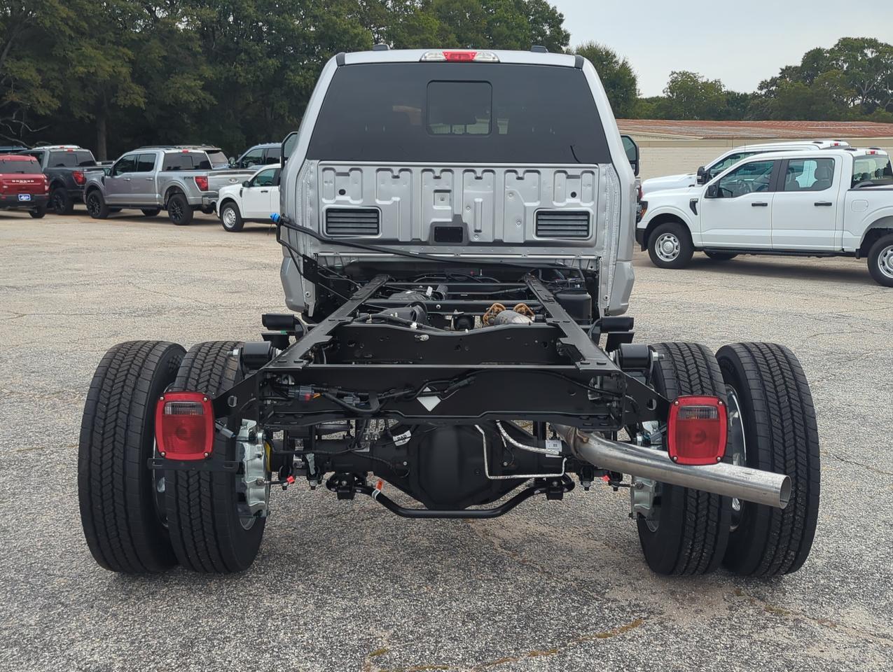 2027 Ford Super Duty F-550 DRW Platinum Appleton WI