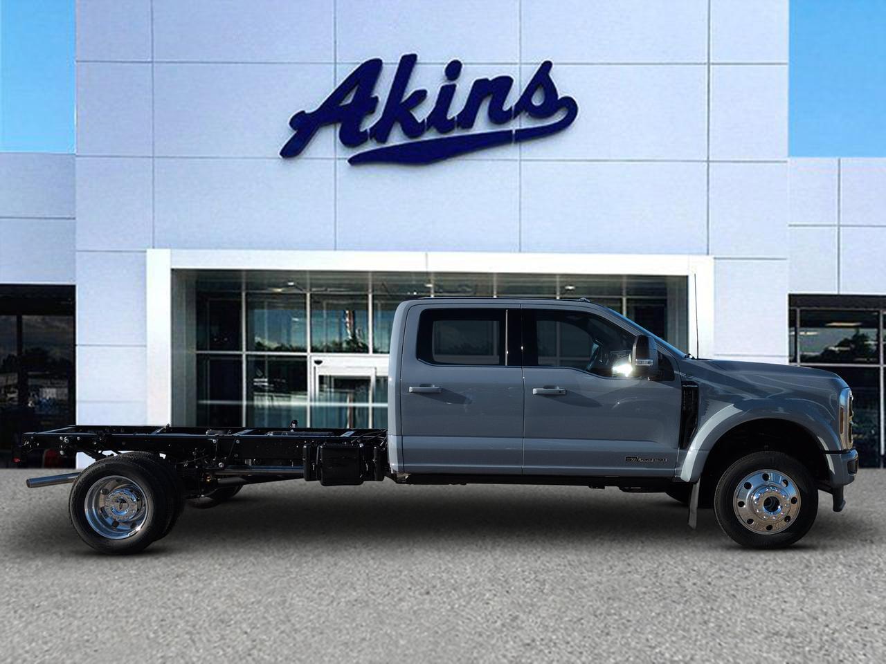 2027 Ford Super Duty F-550 DRW Platinum Appleton WI