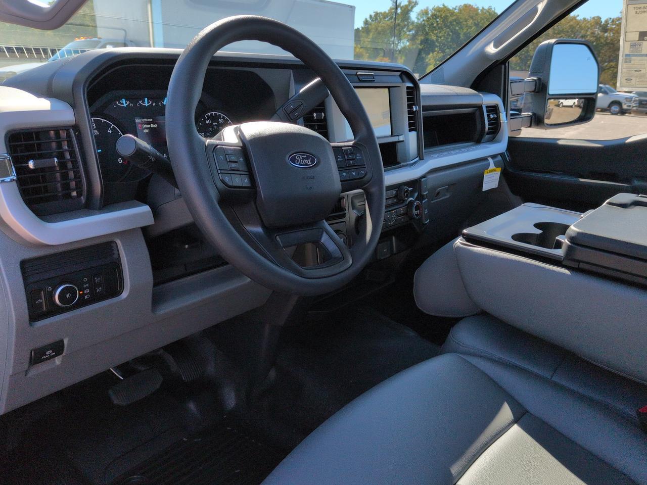 2027 Ford Super Duty F-550 DRW XL Appleton WI