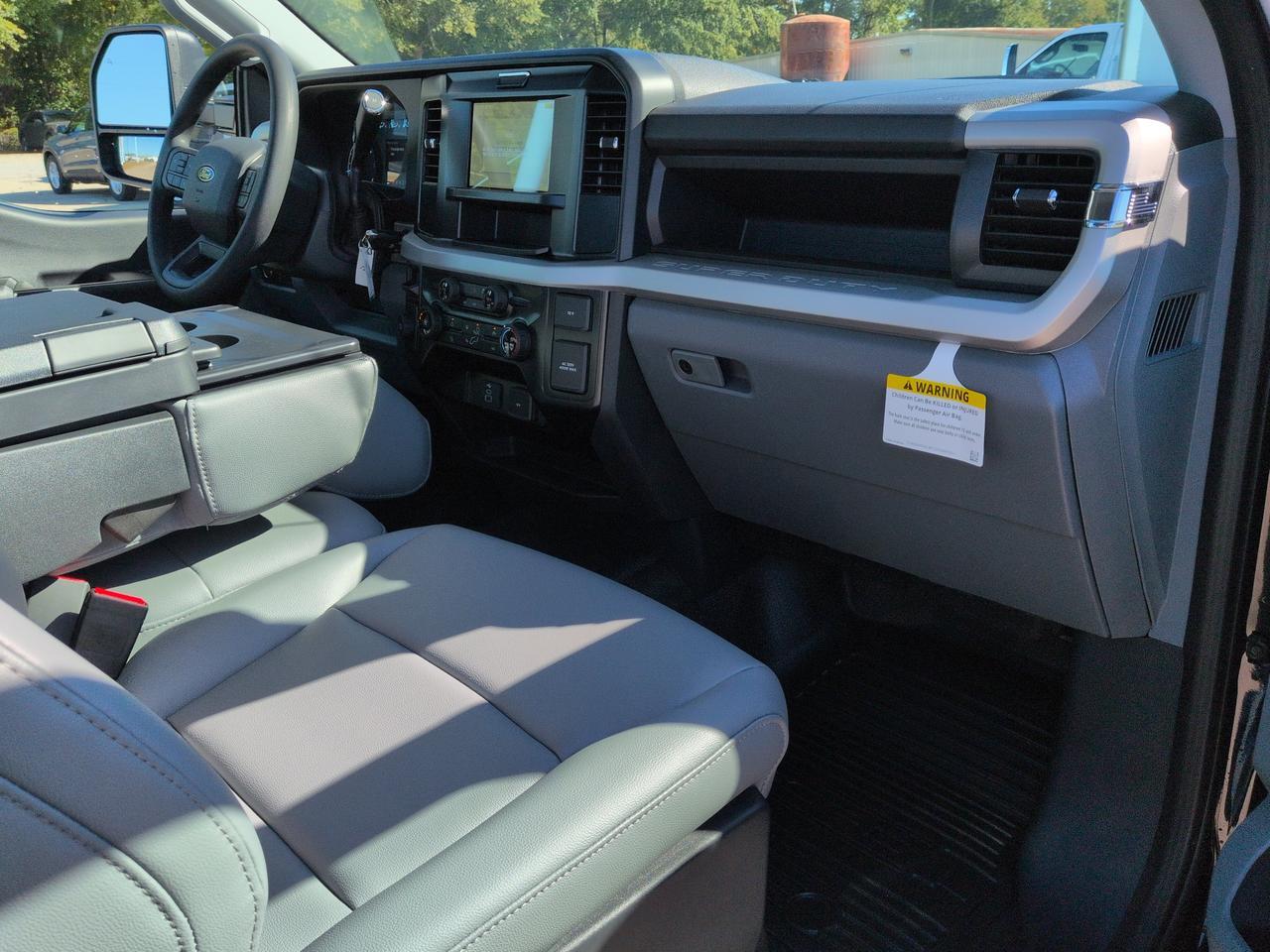 2027 Ford Super Duty F-550 DRW XL Winder GA
