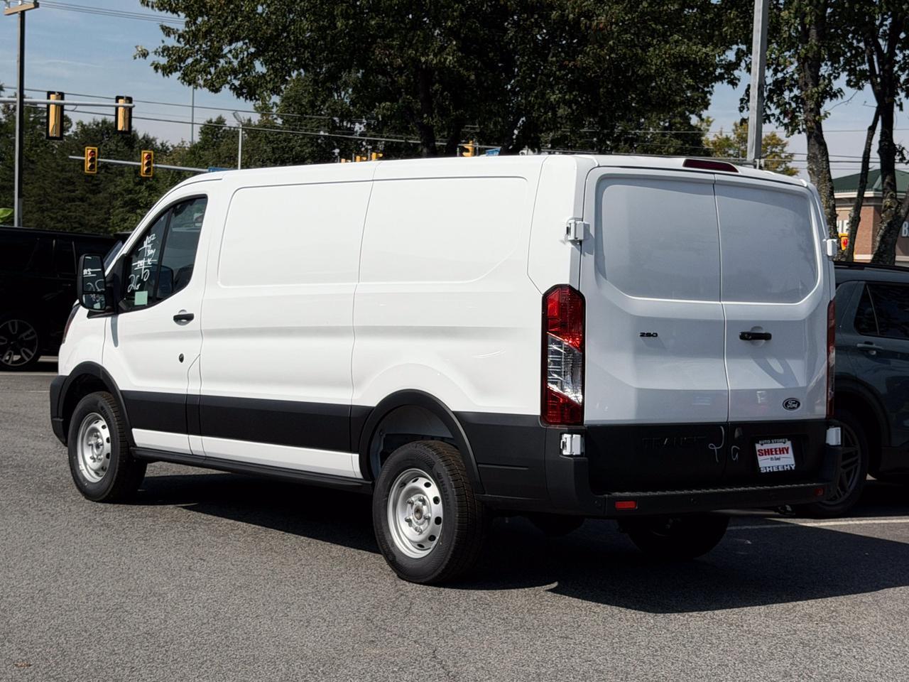 2027 Ford Transit-250 Base Springfield VA